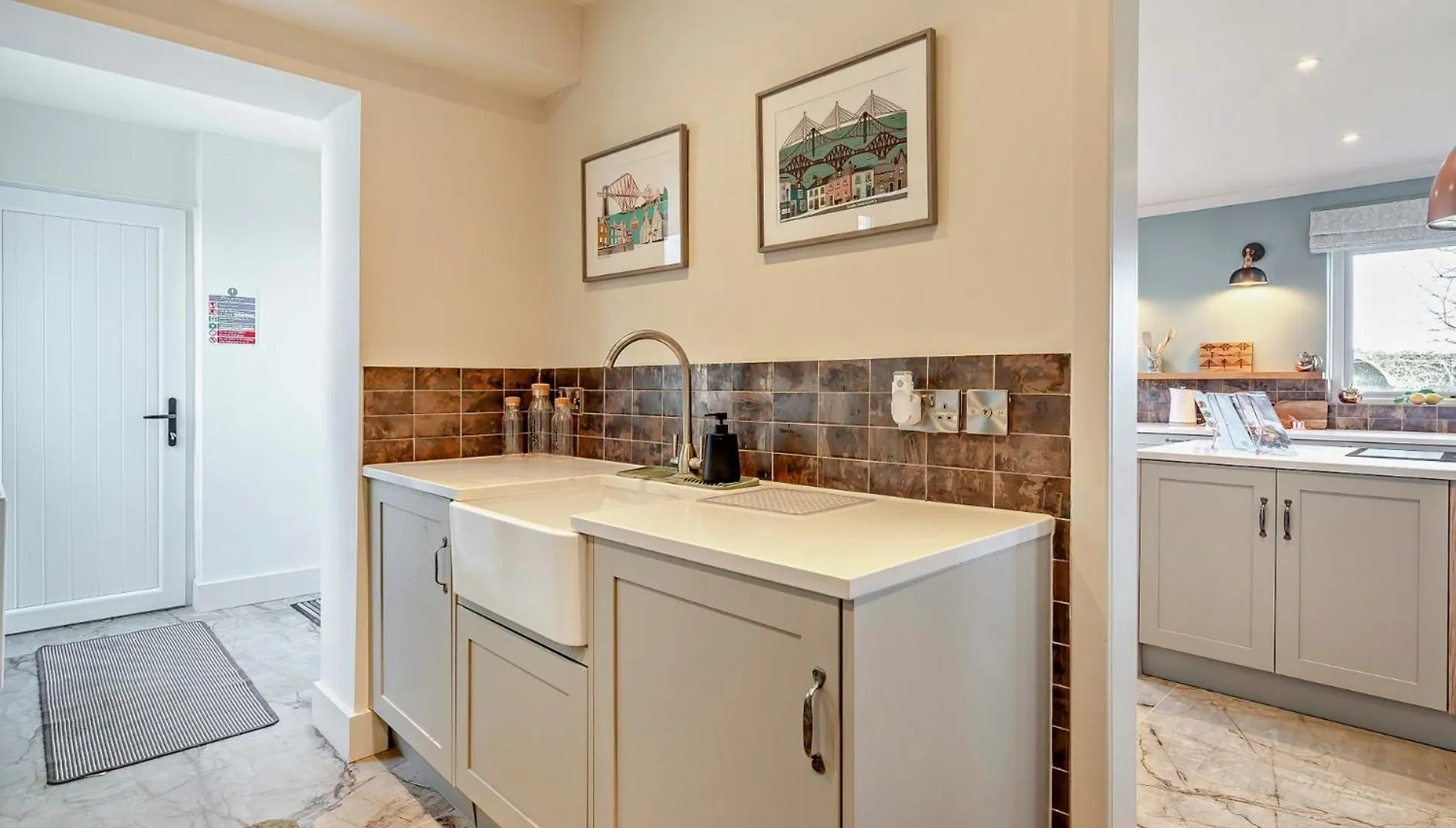 Holiday home 6 Bed In South Queensferry 94359 Broxburn United Kingdom