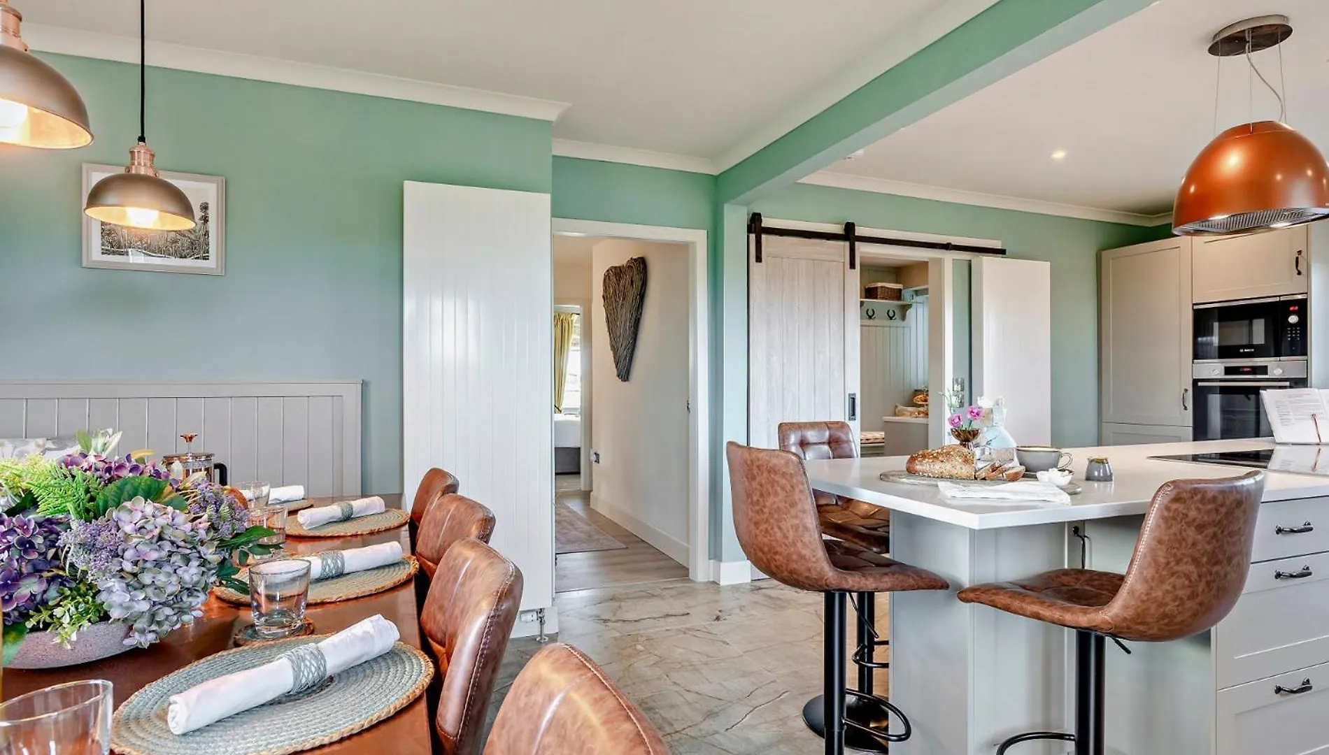 6 Bed In South Queensferry 94359 Broxburn Holiday home