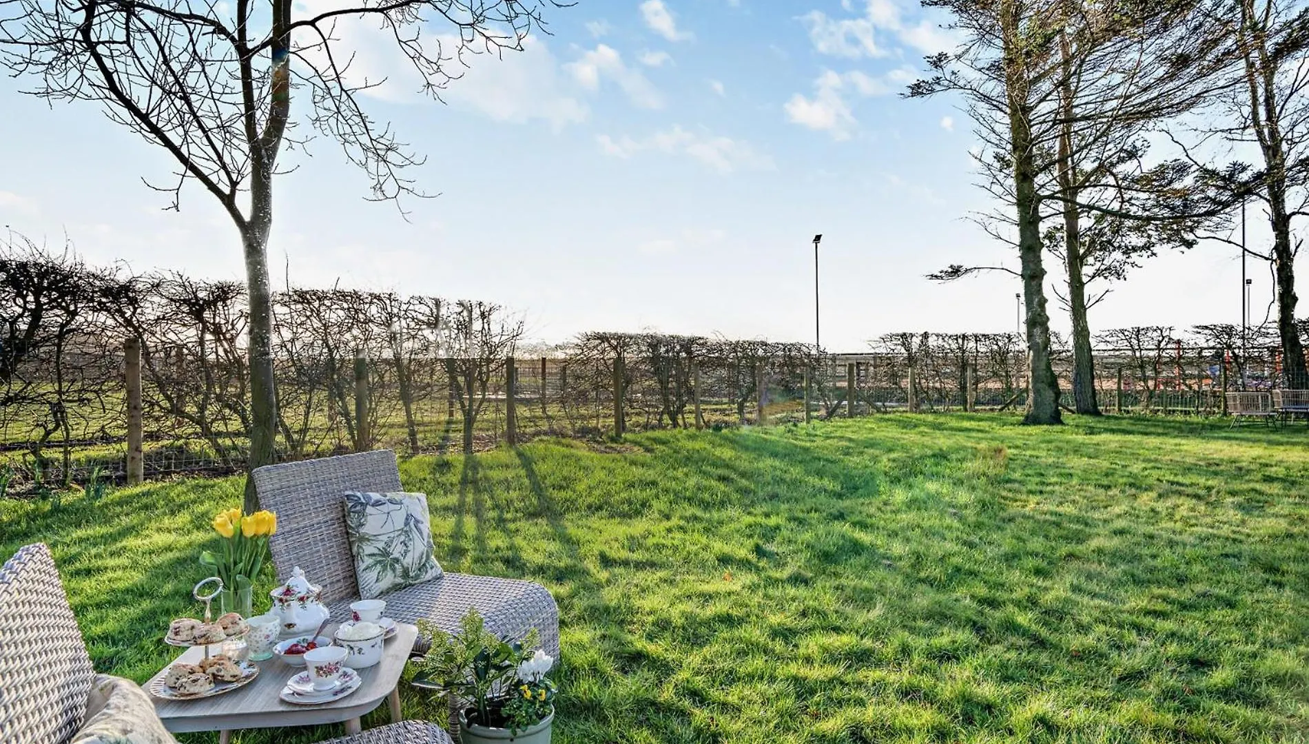 6 Bed In South Queensferry 94359 Broxburn Holiday home