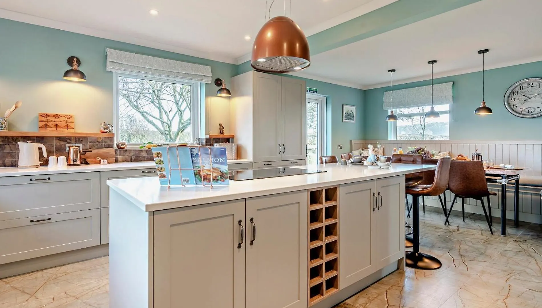 6 Bed In South Queensferry 94359 Broxburn 0*,